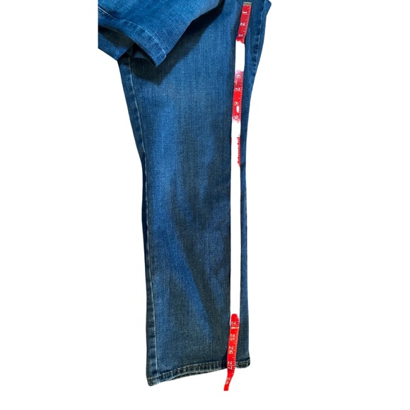 Woman’s Lee Relaxed Fit Straight Leg Jeans Size 16 Short - Picture 10 of 10